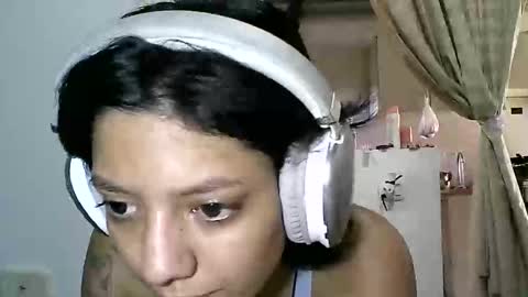 Zafiro online show from 05-20-26, 03:07