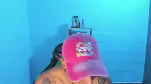 BiG Zafiro online show from 11-23-25, 02:17