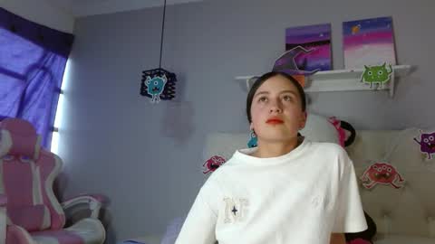 Zaida online show from 11-01-25, 03:47