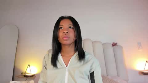 Zaira online show from 01-12-26, 02:44