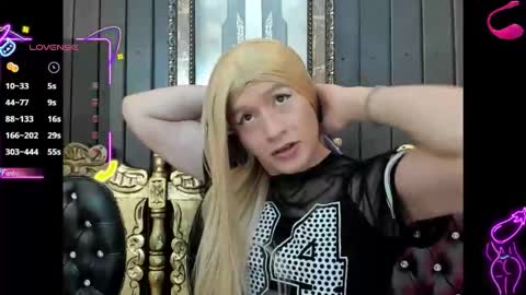 Megan online show from 05-19-26, 04:52