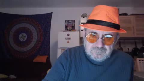 Snapshot of zalmoxas76 chatting on 03-02-26, 06:04 zalmoxas76 online show from 03-02-26, 06:04