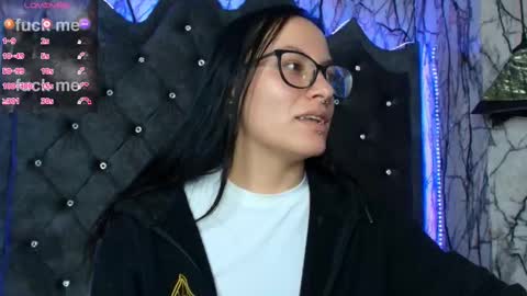 Snapshot of zami_escobar_of chatting on 09-08-25, 07:02 online show from 09-08-25, 07:02
