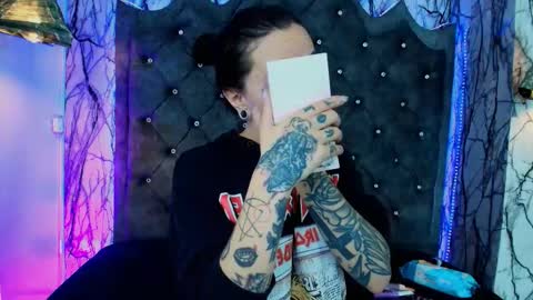 Snapshot of zami_escobar_of chatting on 09-17-25, 06:42 online show from 09-17-25, 06:42