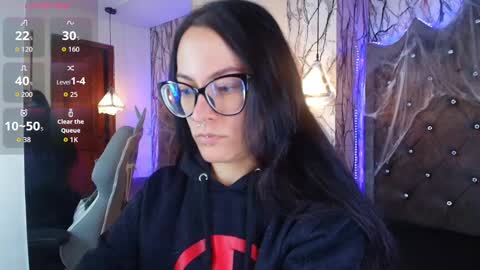 Snapshot of zami_escobar_of chatting on 10-12-25, 06:40 online show from 10-12-25, 06:40