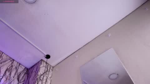   online show from 03-10-26, 06:24