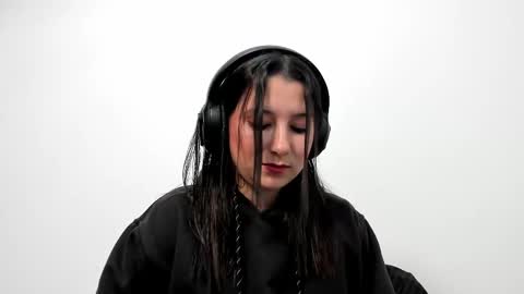 Snapshot of zammii69 chatting on 10-12-25, 02:16 zammii69 online show from 10-12-25, 02:16