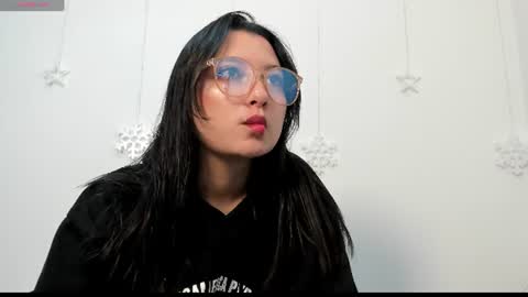 Snapshot of zammii69 chatting on 07-26-26, 04:36 zammii69 online show from 07-26-26, 04:36