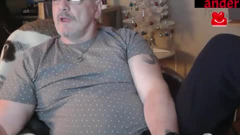 zander007 online show from 09-23-25, 03:37