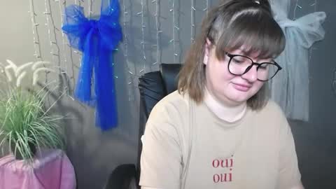 zannadreil online show from 11-29-25, 07:06