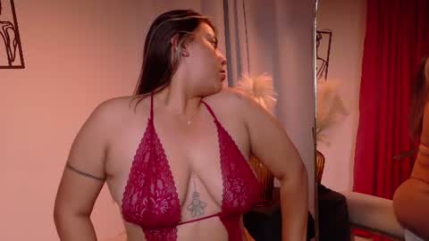 Snapshot of zara_nova chatting on 07-02-26, 03:23 Zara Nova online show from 07-02-26, 03:23