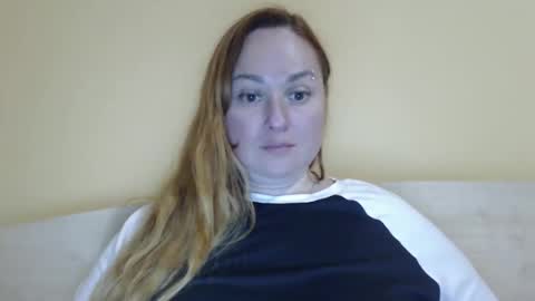 Kate. if im not here im here foxy red333 online show from 04-10-26, 11:48