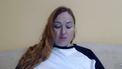 Snapshot of zara_red chatting on 07-10-26, 12:41 Kate. if im not here im here foxy red333 online show from 07-10-26, 12:41