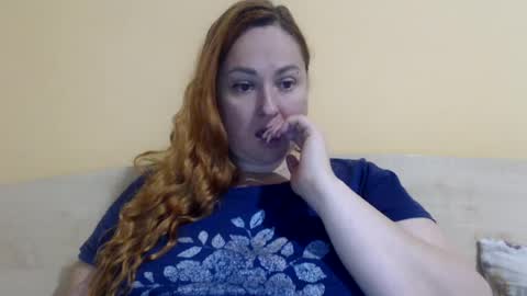 Snapshot of zara_red chatting on 07-12-26, 12:40 Kate. if im not here im here foxy red333 online show from 07-12-26, 12:40