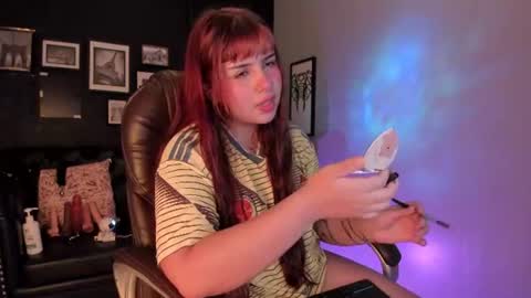 Snapshot of zara_snow chatting on 07-07-26, 10:03 zara online show from 07-07-26, 10:03