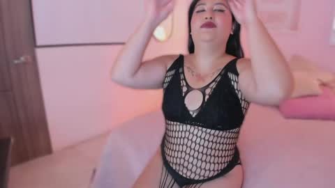 Snapshot of zarabloom_ chatting on 04-24-26, 09:28 Zara Blonm online show from 04-24-26, 09:28