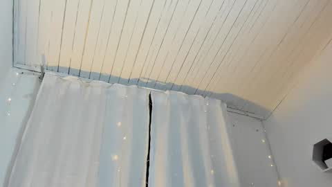 Zara . online show from 02-26-25, 12:03