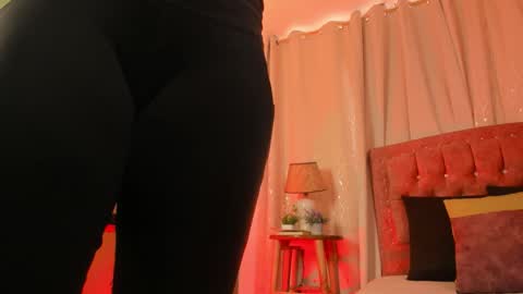 Zara . online show from 10-27-25, 12:09