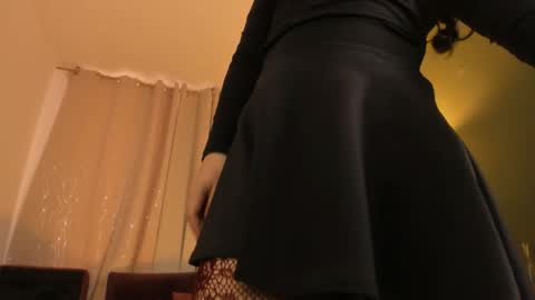 Zara . online show from 03-26-26, 12:00