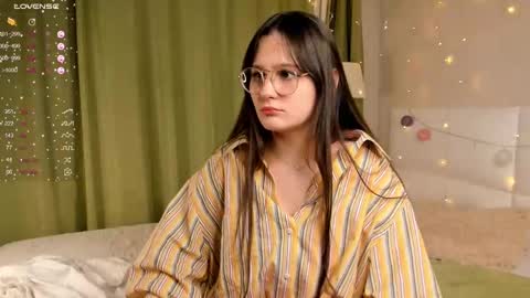 Vina Rini online show from 01-30-25, 06:00