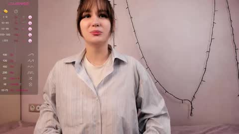 Vina Rini online show from 02-01-25, 11:21