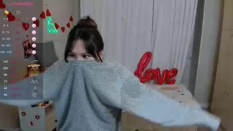 Vina Rini online show from 02-13-25, 05:33