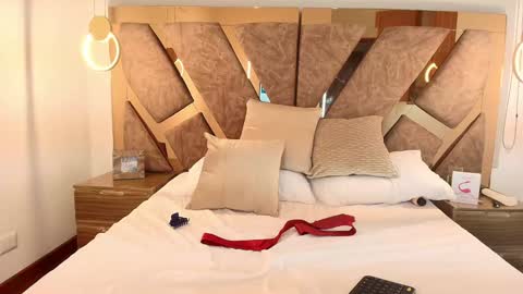 Zarah Andrews online show from 01-20-25, 11:32