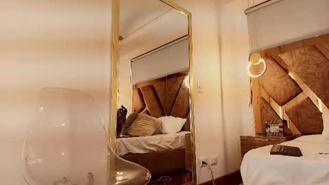 Zarah Andrews online show from 09-16-25, 12:06