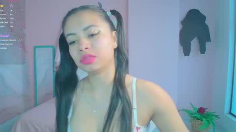 Zarah  online show from 02-17-25, 06:15