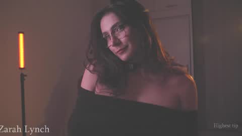 Miss Lynch   Next show  2911 online show from 03-31-26, 03:08