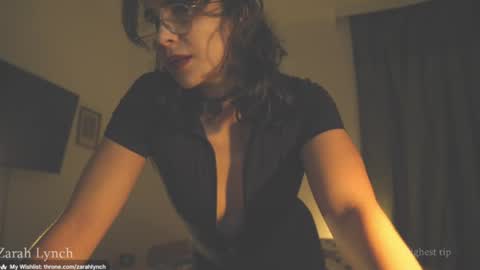 Snapshot of zarahlynch chatting on 07-16-26, 09:54 Miss Lynch Next show 2911 online show from 07-16-26, 09:54