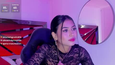 Snapshot of zaralim chatting on 01-21-25, 03:10 Zara Lim  online show from 01-21-25, 03:10