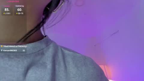 Snapshot of zaralim chatting on 02-18-25, 03:10 Zara Lim  online show from 02-18-25, 03:10