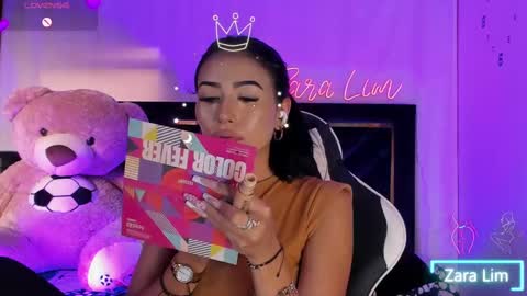 Snapshot of zaralim chatting on 09-13-25, 10:31 Zara Lim  online show from 09-13-25, 10:31