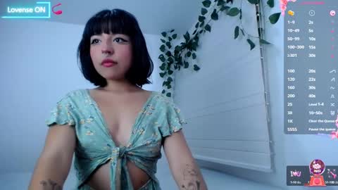 Snapshot of zaramuley chatting on 01-24-25, 04:48 Zara muley online show from 01-24-25, 04:48