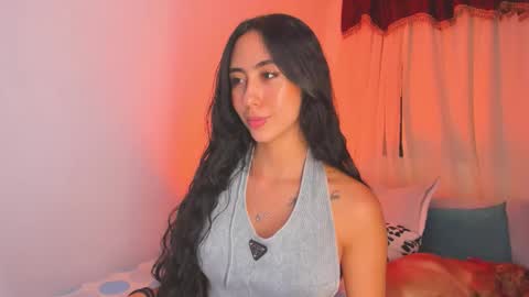 Snapshot of zaraparkers chatting on 10-24-25, 11:56 online show from 10-24-25, 11:56