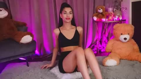 Snapshot of zariaavera chatting on 05-11-26, 04:04 zariaavera online show from 05-11-26, 04:04