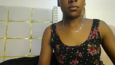 Snapshot of zariah011 chatting on 02-09-26, 07:29 zariah online show from 02-09-26, 07:29