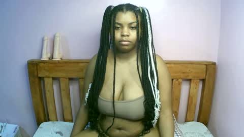 Snapshot of zariamonet chatting on 06-13-26, 03:15 zariamonet online show from 06-13-26, 03:15