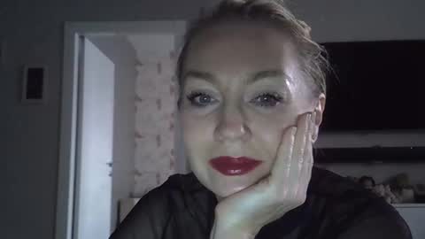 Zarina Swift online show from 11-01-25, 10:06