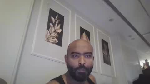 Snapshot of zarneblack chatting on 06-05-26, 08:09 zarneblack online show from 06-05-26, 08:09