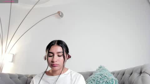  Zayda  online show from 01-12-25, 01:21