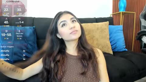  Zayda  online show from 10-19-25, 02:07