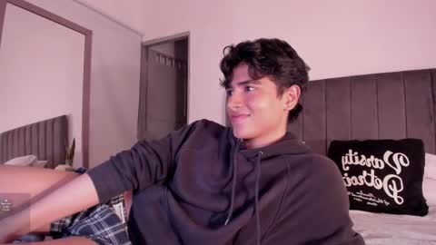 Hii im Zay.                 I save money for education. PVT Open. online show from 12-16-25, 07:57