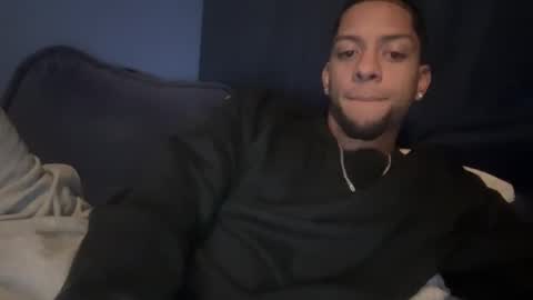 Snapshot of zayy20 chatting on 12-09-24, 02:45 zay online show from 12-09-24, 02:45