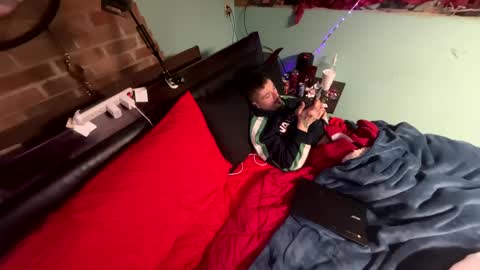 zbud1992 online show from 02-08-25, 10:39