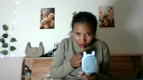 Snapshot of zedidia chatting on 06-30-26, 07:15 zedidia online show from 06-30-26, 07:15