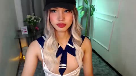 zelainalovetocum online show from 02-19-25, 04:11