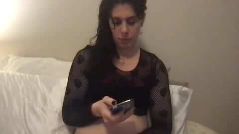 Snapshot of zeldasroom chatting on 10-16-25, 10:44 Zelda online show from 10-16-25, 10:44