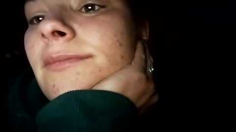 Snapshot of zellelajay2009 chatting on 01-28-25, 02:10 KENDAL Kaylee online show from 01-28-25, 02:10